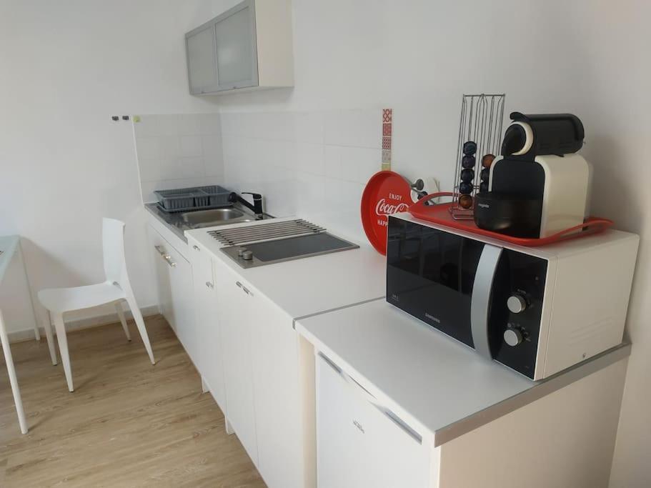 Le Saint-Lazare Appartement Au Calme Intra Muros Avignon Luaran gambar